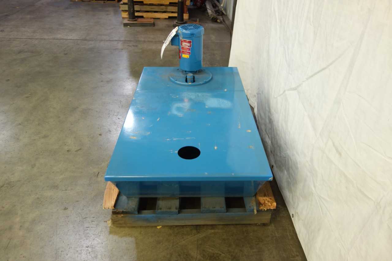 GUSHER T80-1129L-5 MACHINE TOOL TANK UNIT - PROCESS EQUIPMENT