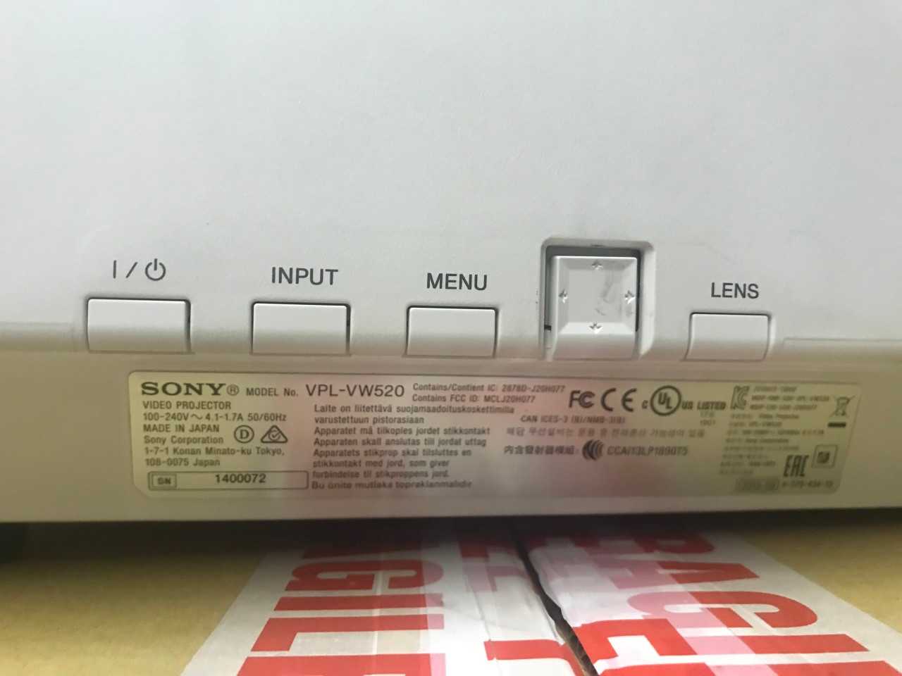 Sony VPL-VW520 Projector - Demo Stock - MISCELLANEOUS