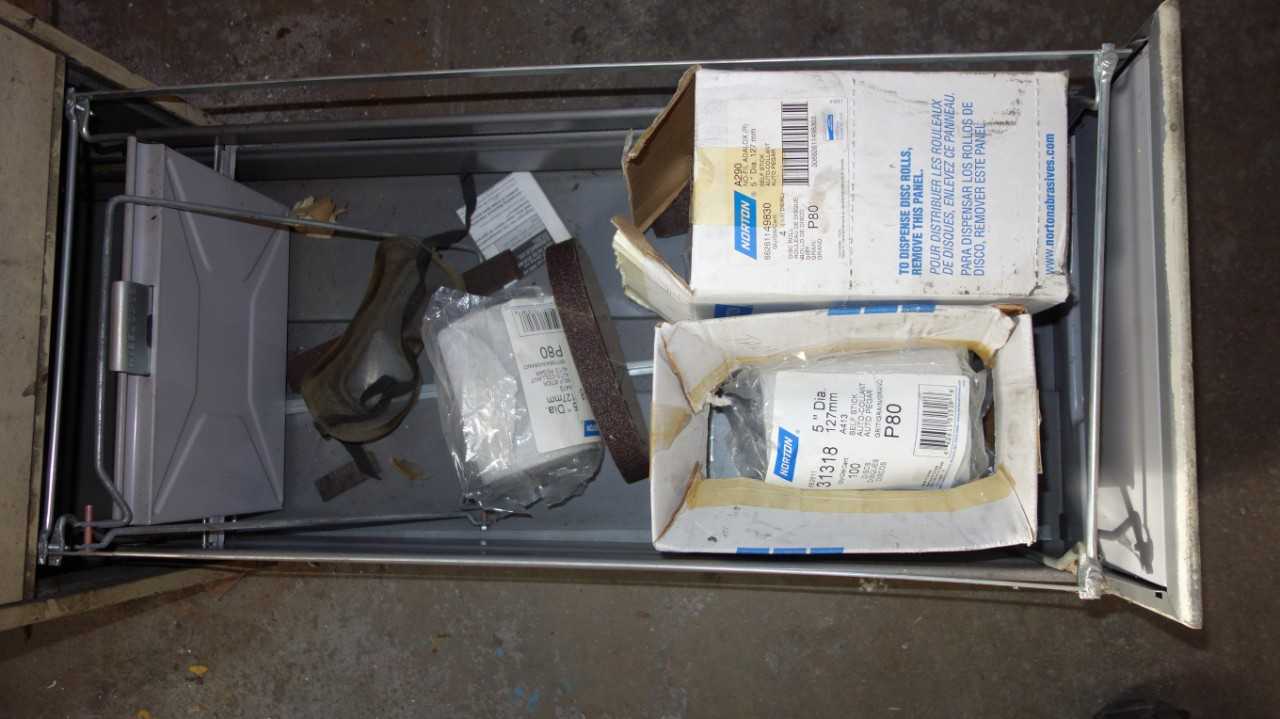 FILING CABINET WITH CONTENTS, ASSORTED ABRASIVES, GRINGIND WHEELS, SANDING PAPER, DISCS, - GRINDING WHEELS