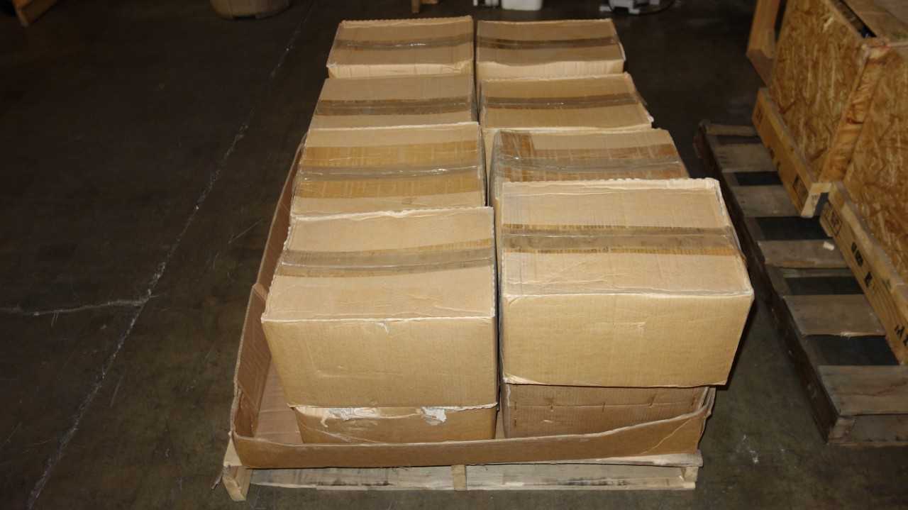 1 PALLET OF EATON MOELLER PKZM01-1 MOTOR CIRCUIT BREAKERS (16 BOXES OF 48) - CIRCUIT BREAKERS