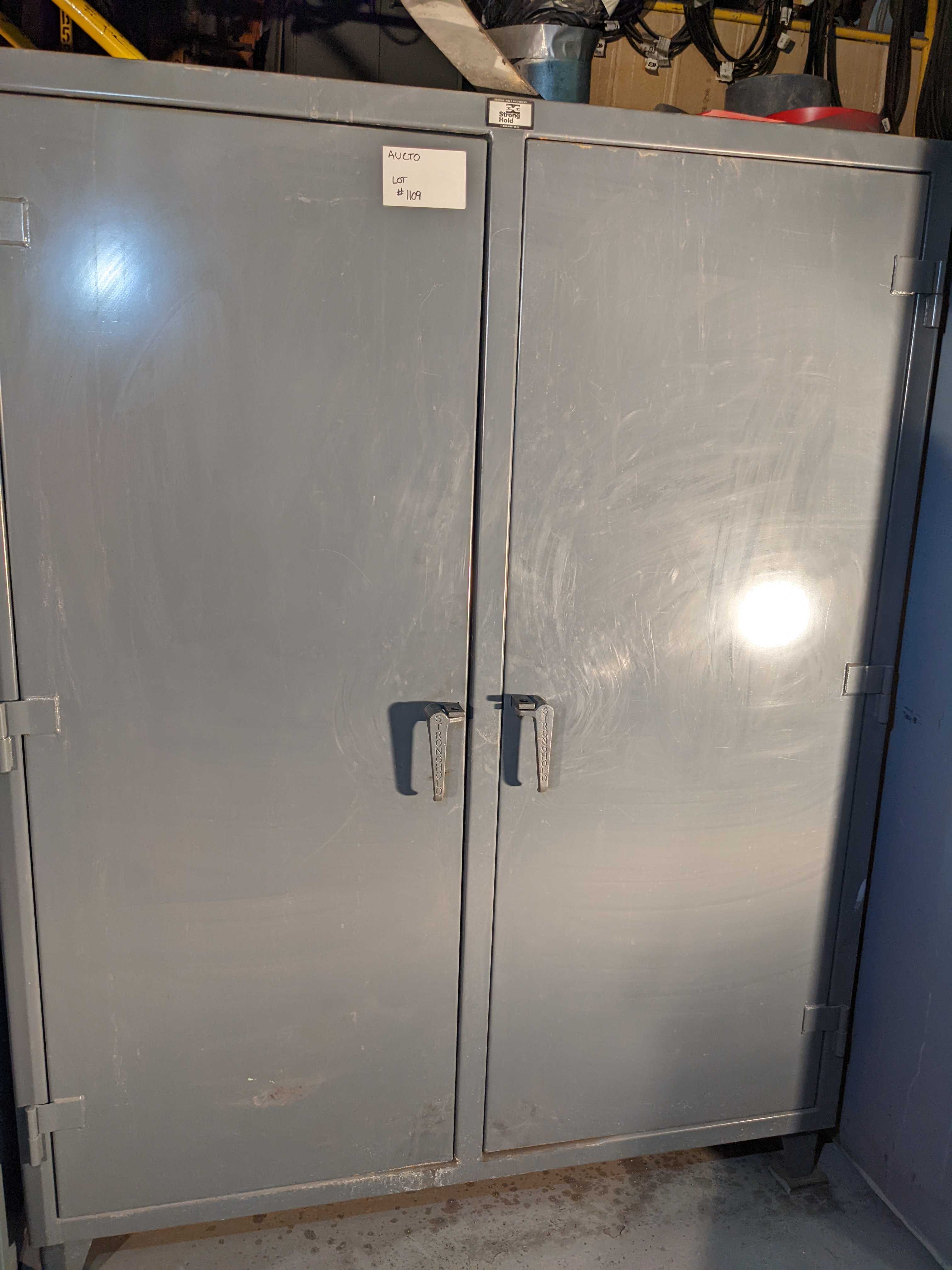 CABINET WITH CONTENTS - ELECTRIC POWER TOOLS