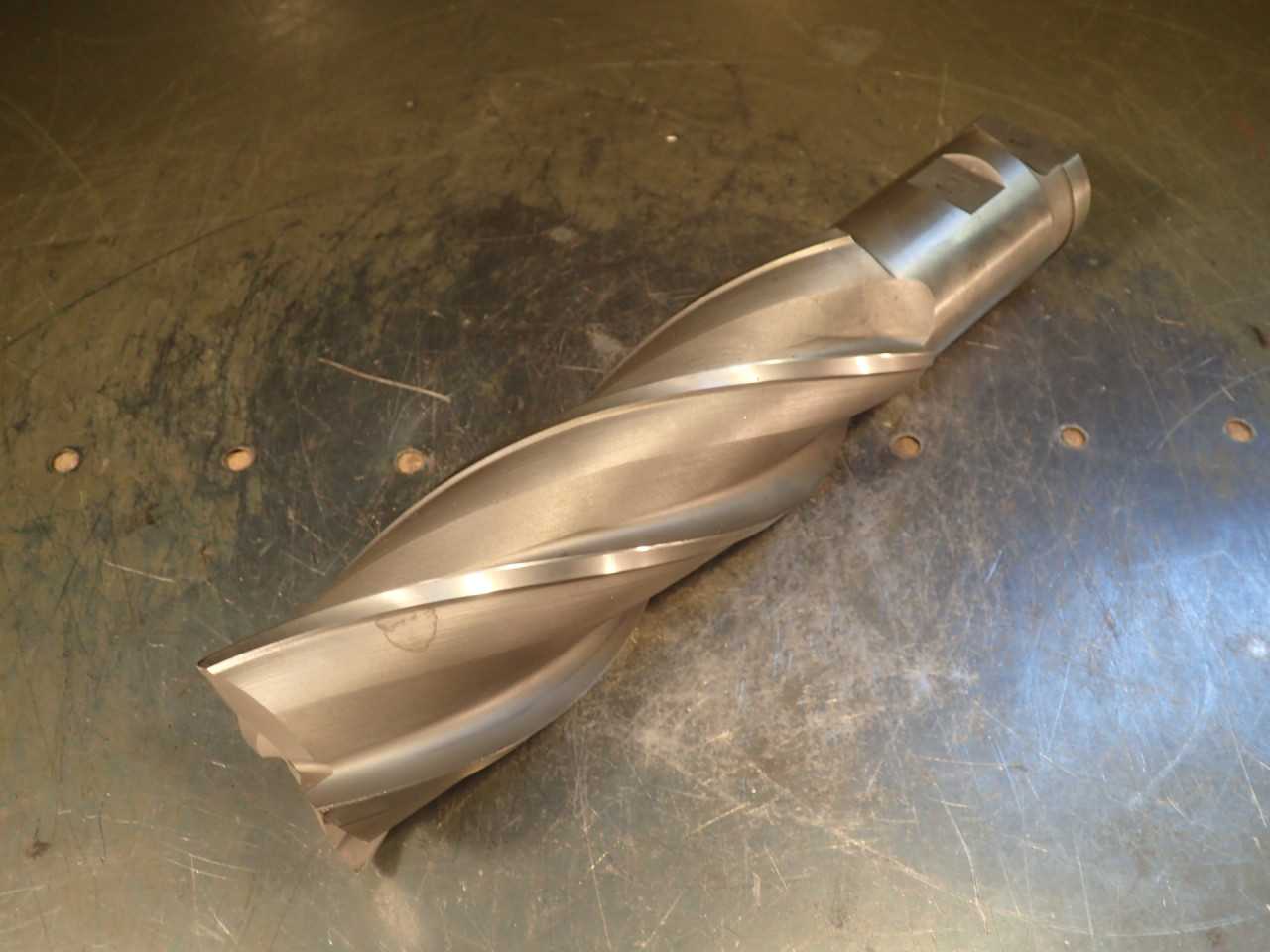 Quinco 2-1/2" HSS End Mill 7-3/4" Shoulder 2" Twist-Lock Straight Shank USA - MACHINE TOOLING