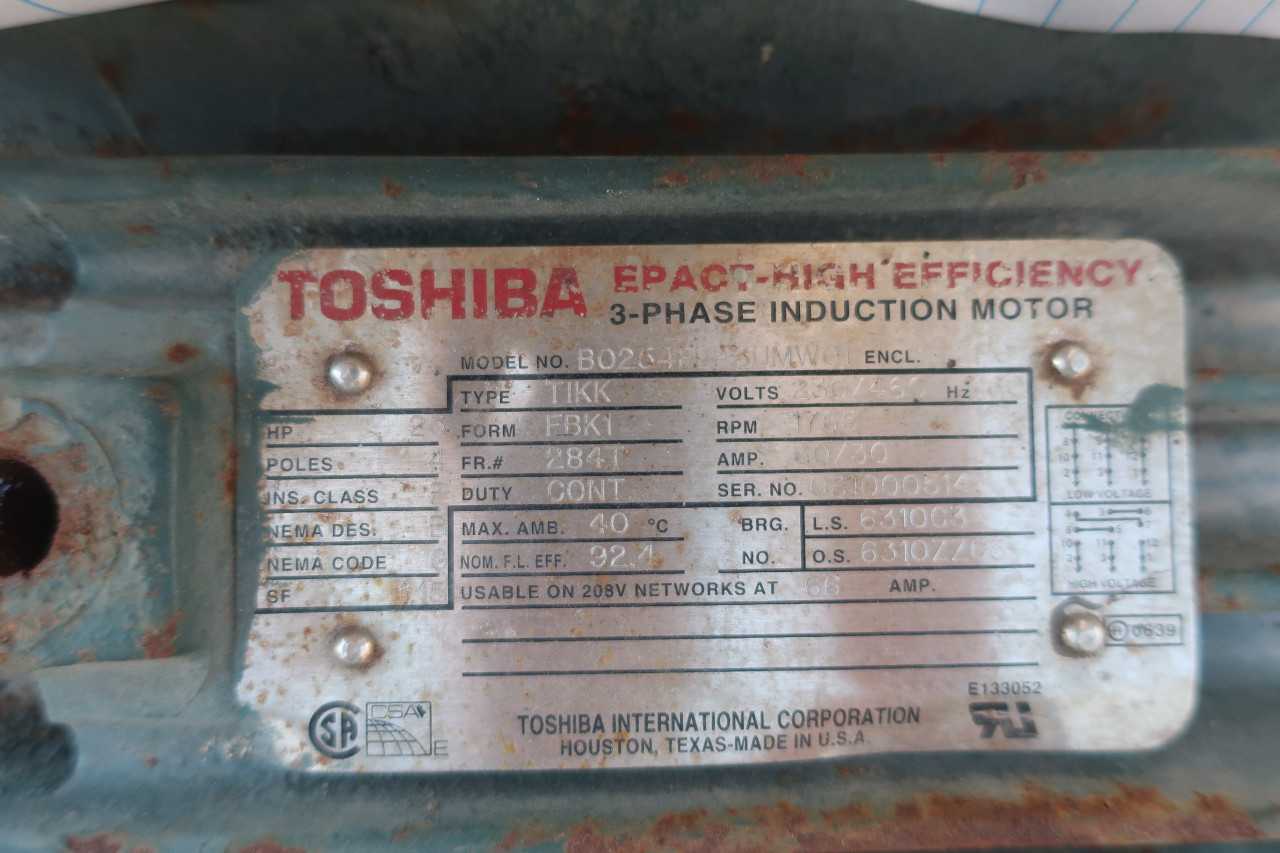 LOT OF 2 ASSORTED MOTORS BALDOR TOSHIBA - ELECTRIC MOTORS