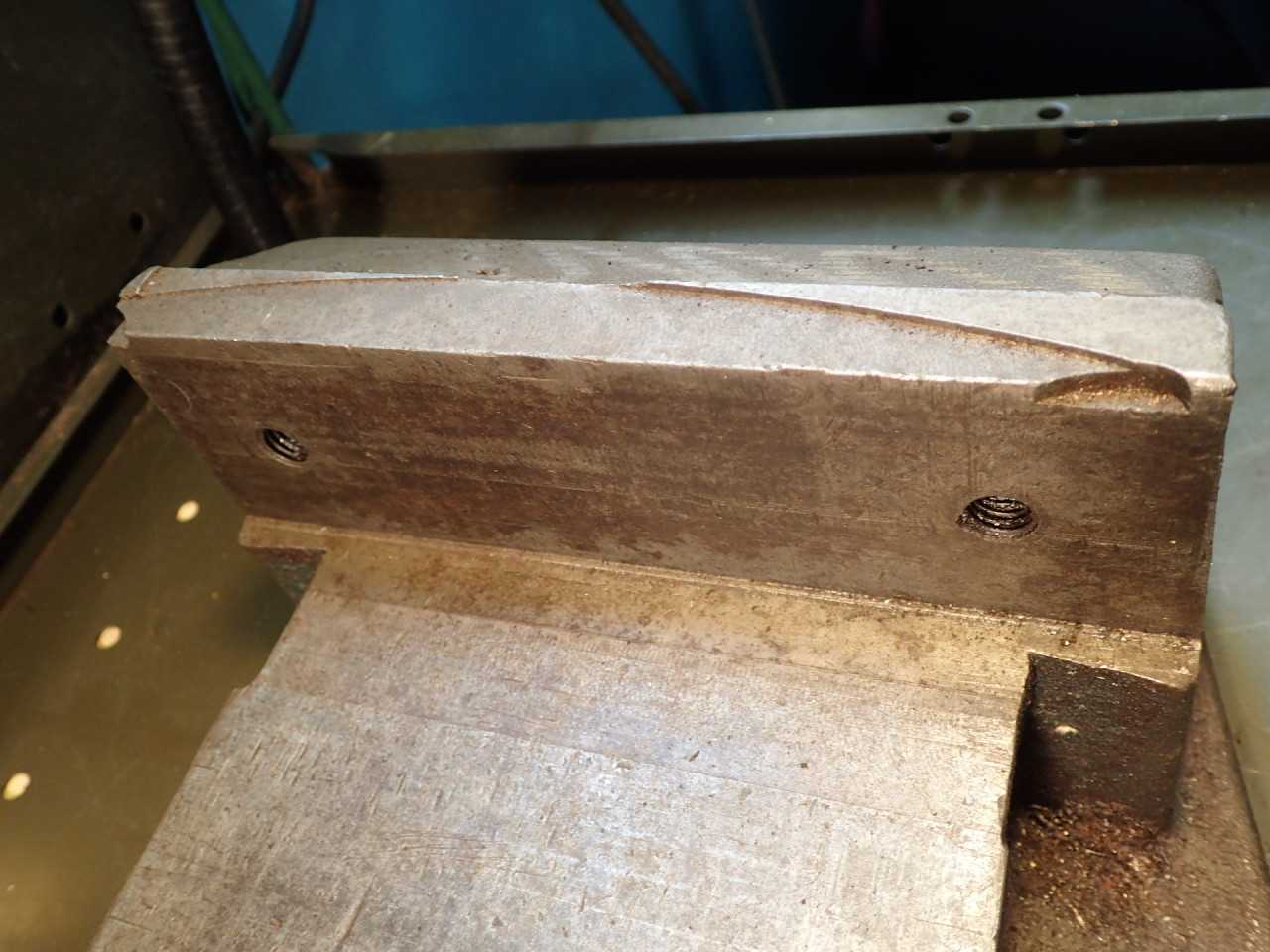 Mill Milling Machine Vise: 7-3/4" Wide Jaws Open 8-3/8" w/ Handle No Drill Marks - MILLING MACHINE PARTS