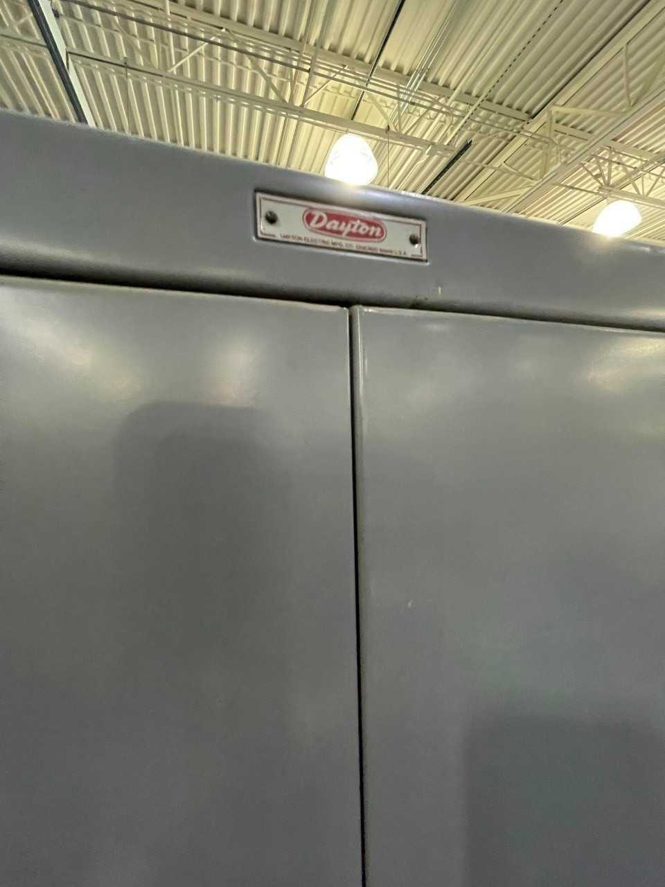 Metal Cabinet without Contents - TOOL STORAGE