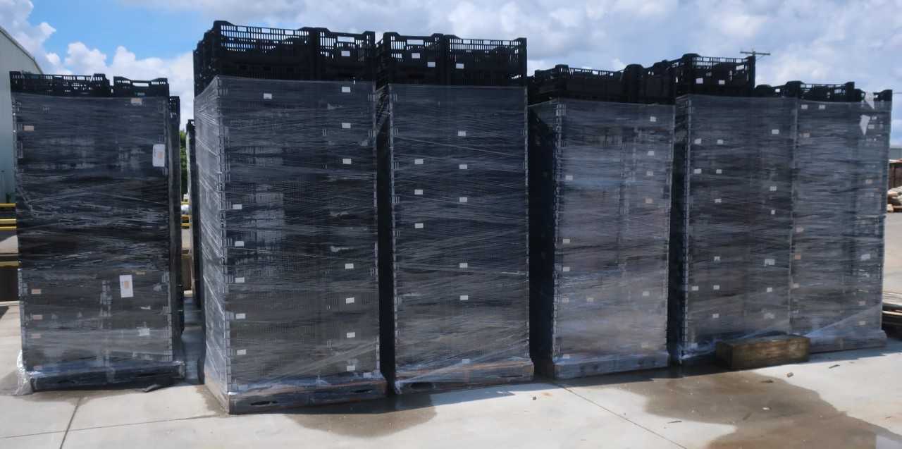 24 PALLETS OF STORAGE TOTES, APPX. 1000 TOTES - MATERIAL HANDLING