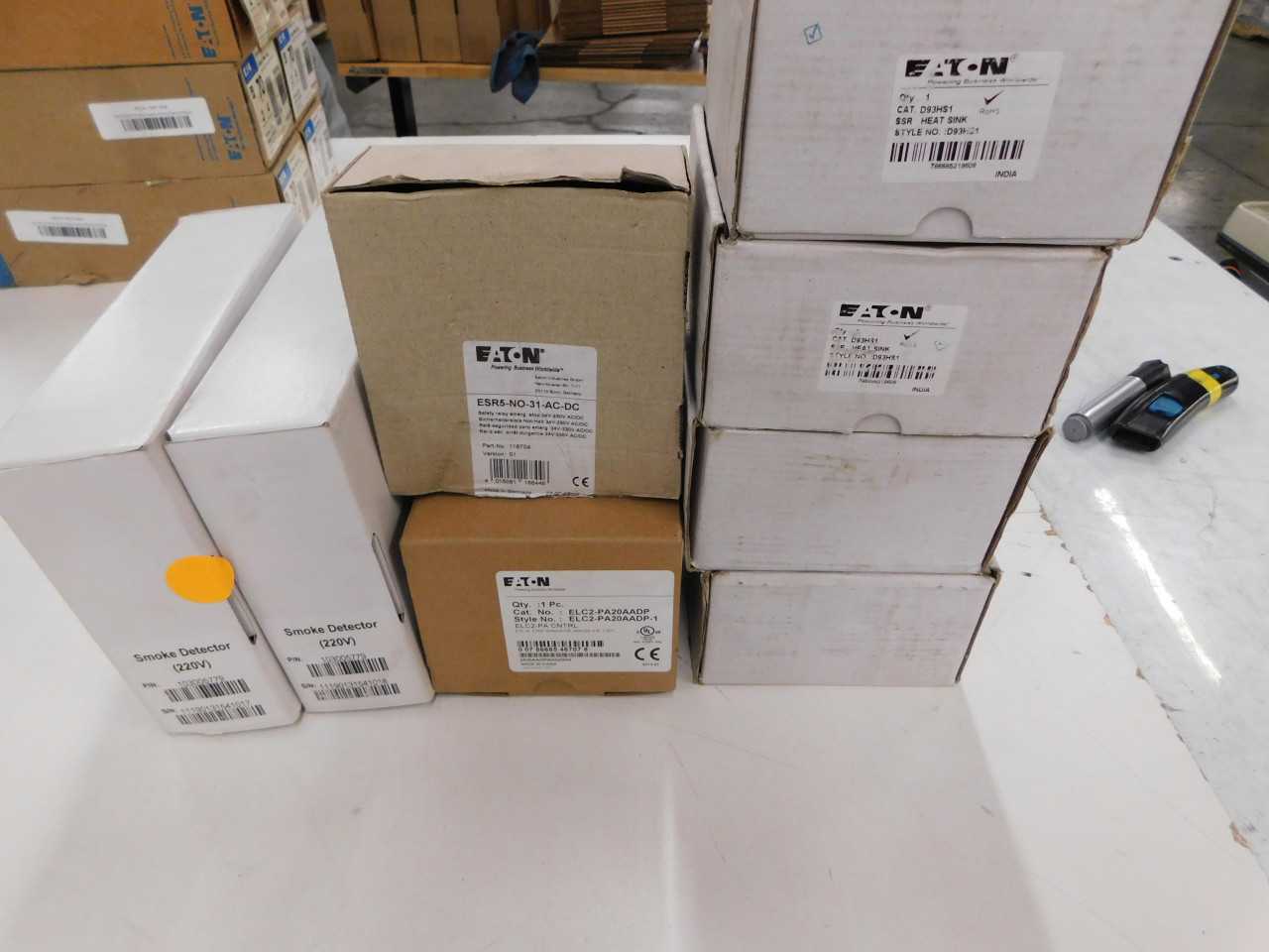 Lot of Quantity 8x Items - PLC's, Relays, and Smoke Alarms - AUTOMATION & CONTROLS