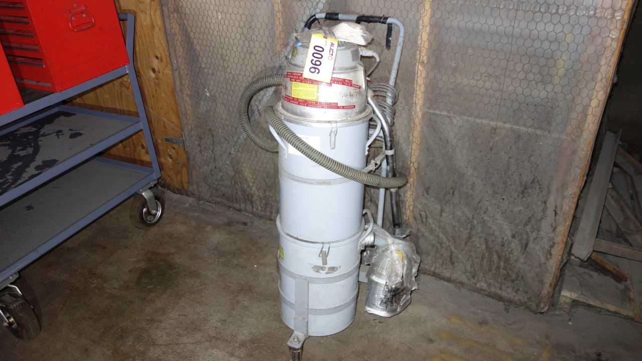 NILFISK GSJF 115 115V-AC INDUSTRIAL VACUUM CLEANER - ELECTRIC MOTORS