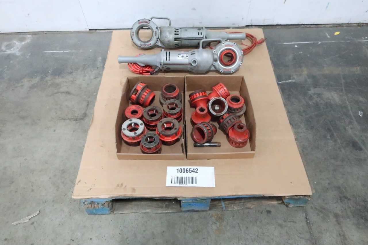 2 RIDGID 700-T2 PORTABLE PIPE THREADING MACHINES AND ASSORTED DIE HEADS - HAND TOOLS