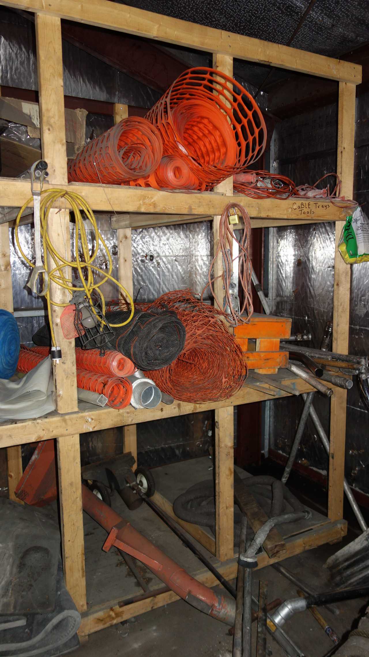 CONTENTS OF WOOD SHELVING - FITTINGS, SAFETY SUPPLIES - SHELVING