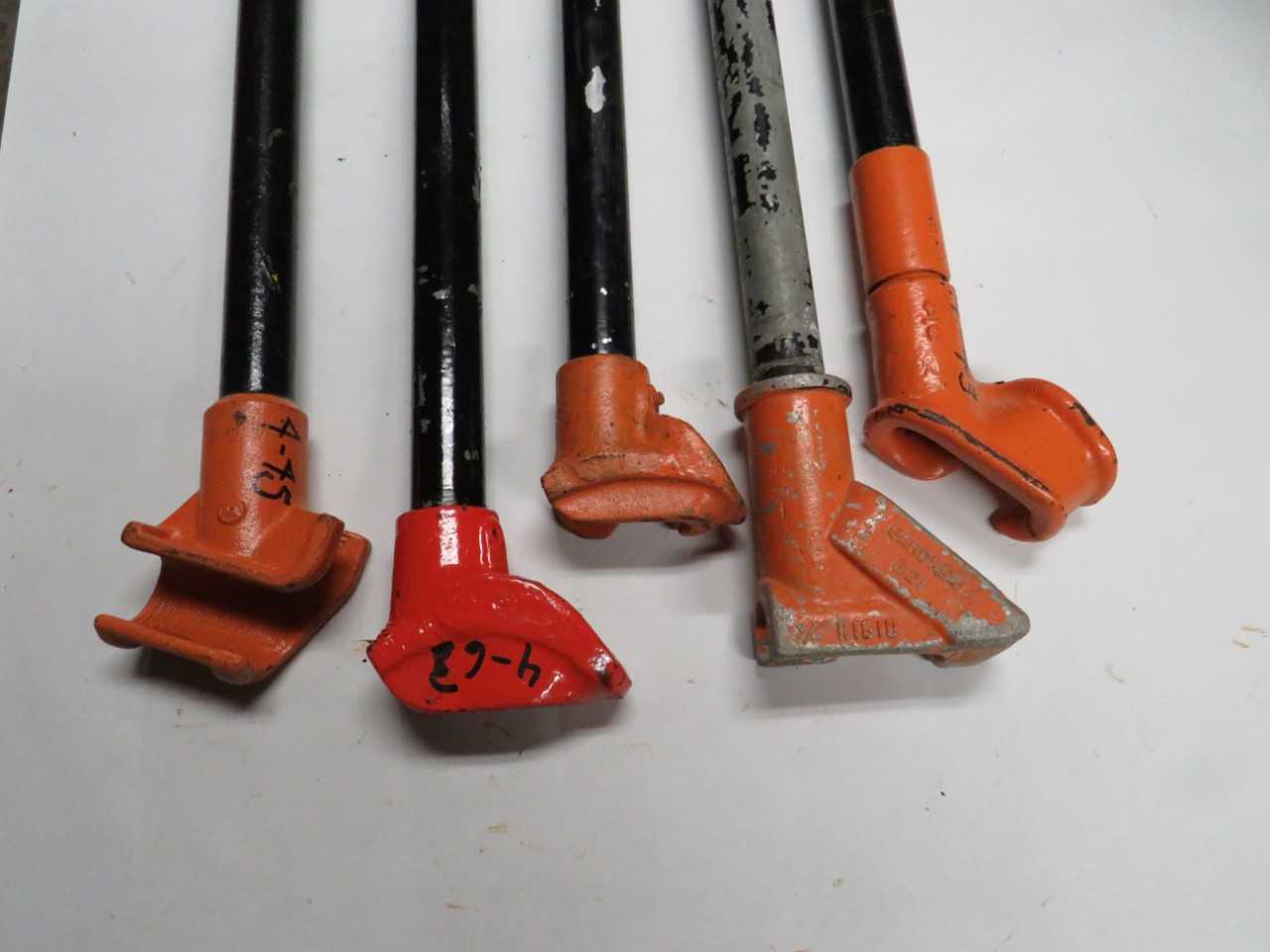 LOT OF 5 ASSORTED CONDUIT BENDER HICKEY - GREENLEE, RIDGID - HAND TOOLS