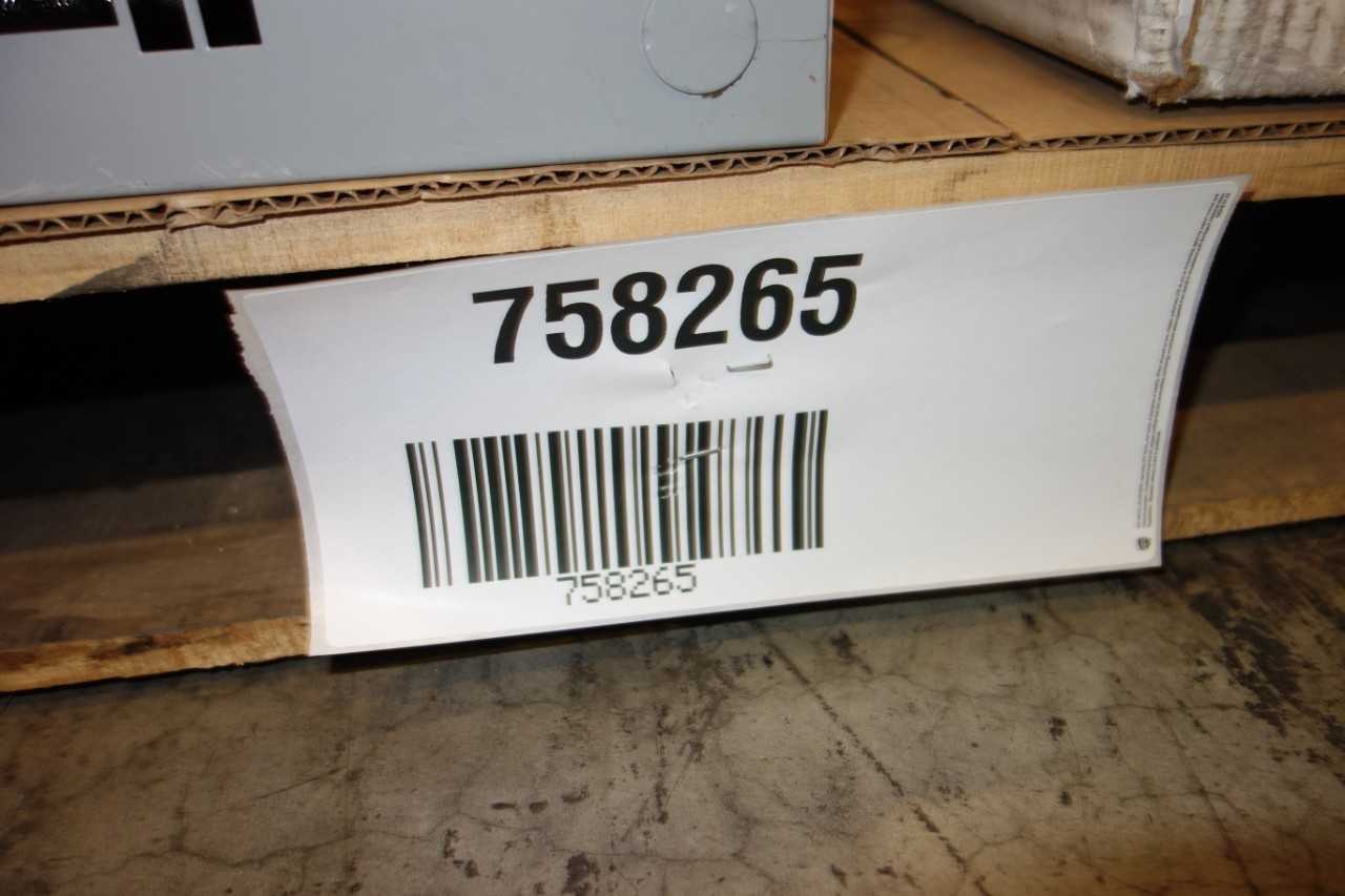 2 PALLETS OF ASSORTED CIRCUIT BREAKERS, RESISTERS, RELAY CONTROLS - CIRCUIT BREAKERS