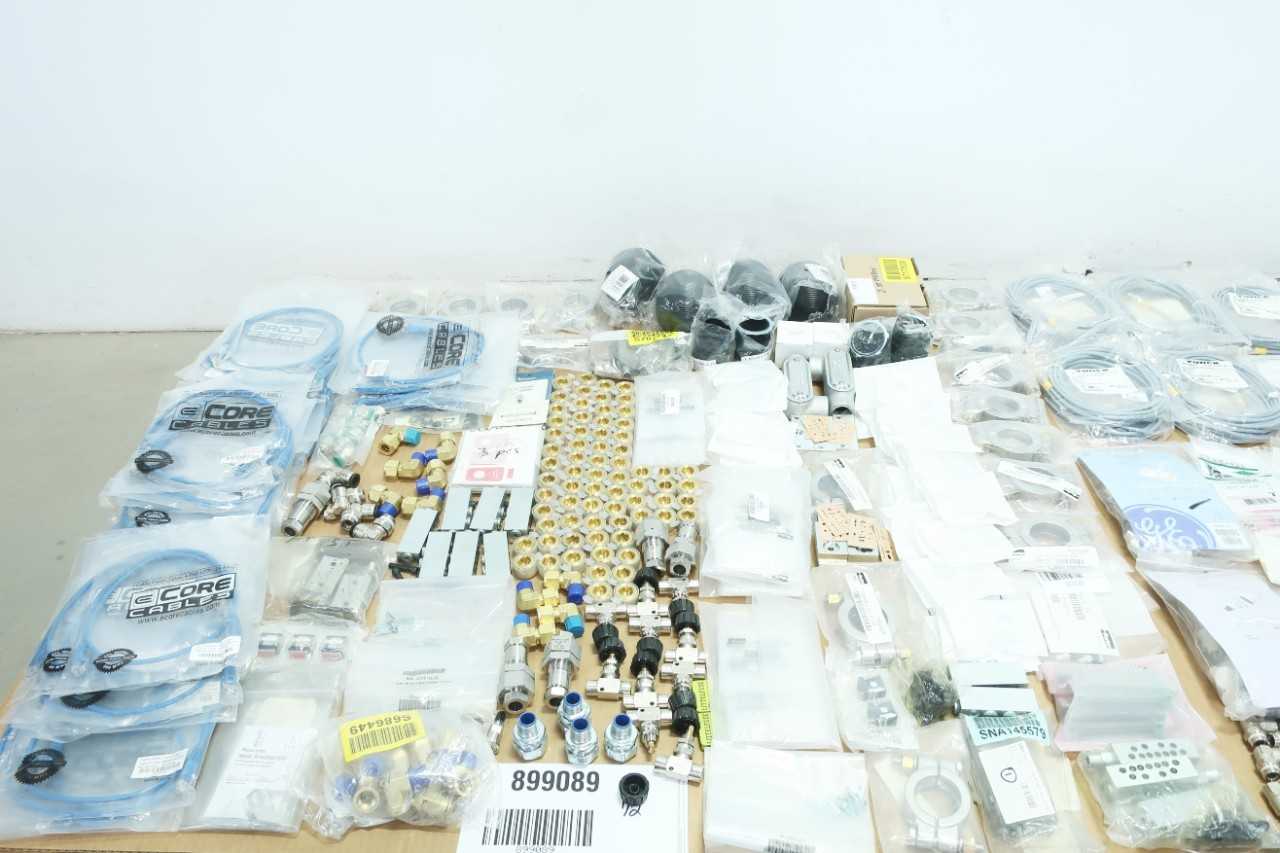 2 PALLETS OF BRASS FITTINGS, NEEDLE VALVE, CONDUIT CONNECTORS, JUNCTION BOX, DIVIDER VALVE, PNEUMATIC CYLINDER, PLUGS - VALVES