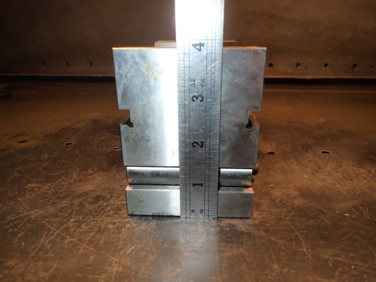 Interstate Precision Toolmakers Sine Vise: 3" Wide, Jaws Open 4" - MILLING MACHINE PARTS