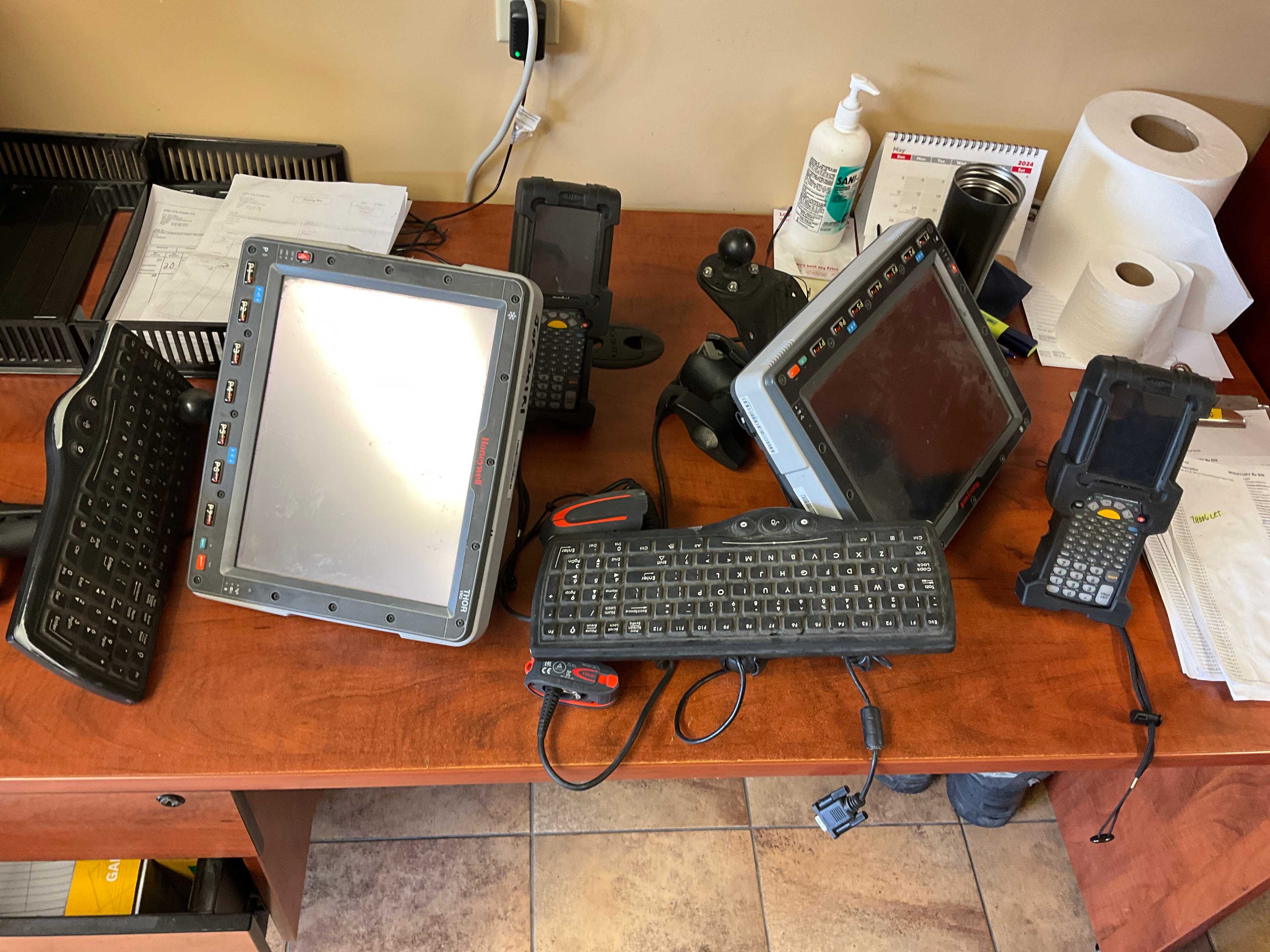 QTY 2- 2016 HONEYWELL WM3 FORKLIFT CONTROL SYSTEMS - AUTOMATION & CONTROLS