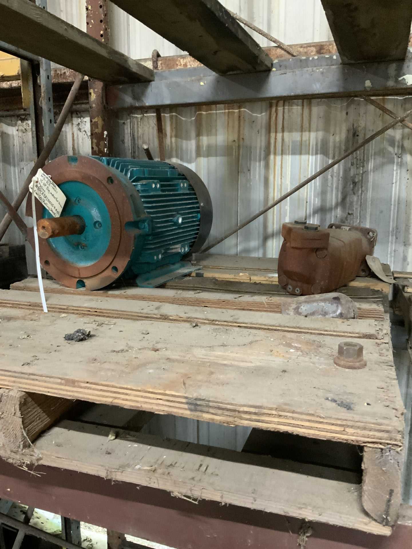 QTY 4 - PALLETS OF MOTORS, PUMPS - ELECTRIC MOTORS