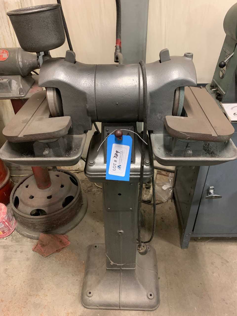 Pedestal Grinder - GRINDING MACHINES