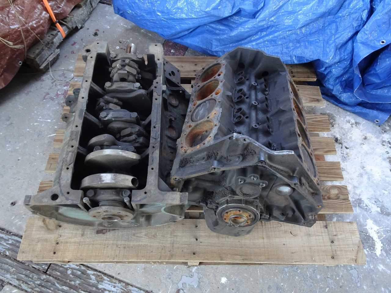 Chrysler 440 engine block & GM 3650 engine block Both shortblocks - INDUSTRIAL PARTS
