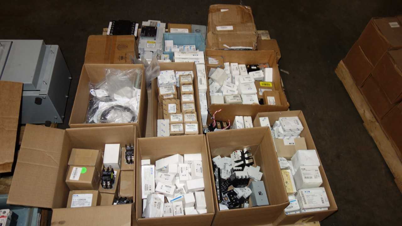 1 PALLET OF ASSORTED EATON ELECTRIC PARTS, SENSORS - ELECTRIC MOTORS