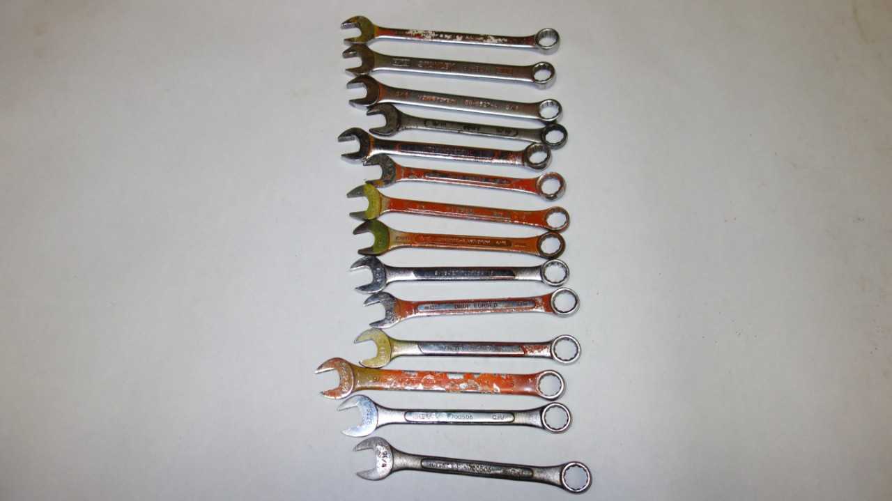 LOT OF 14 ASSORTED COMBINATION WRENCHES - HAND TOOLS