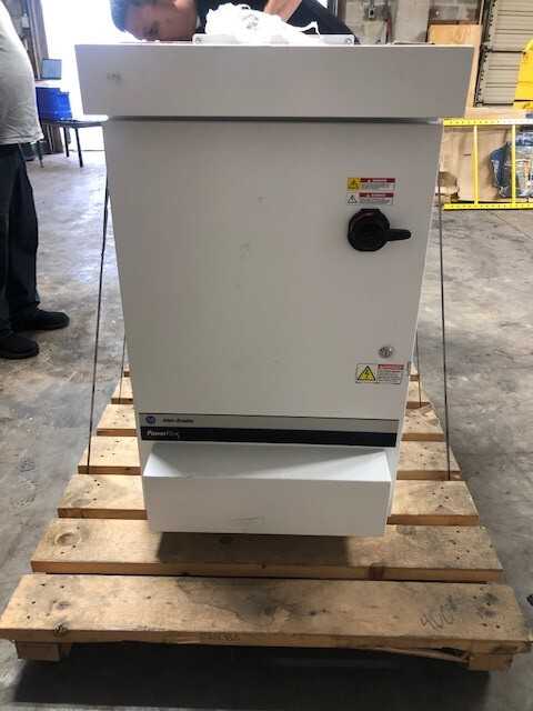 Allen Bradley Powerflex 525 VFD - MOTOR DRIVES
