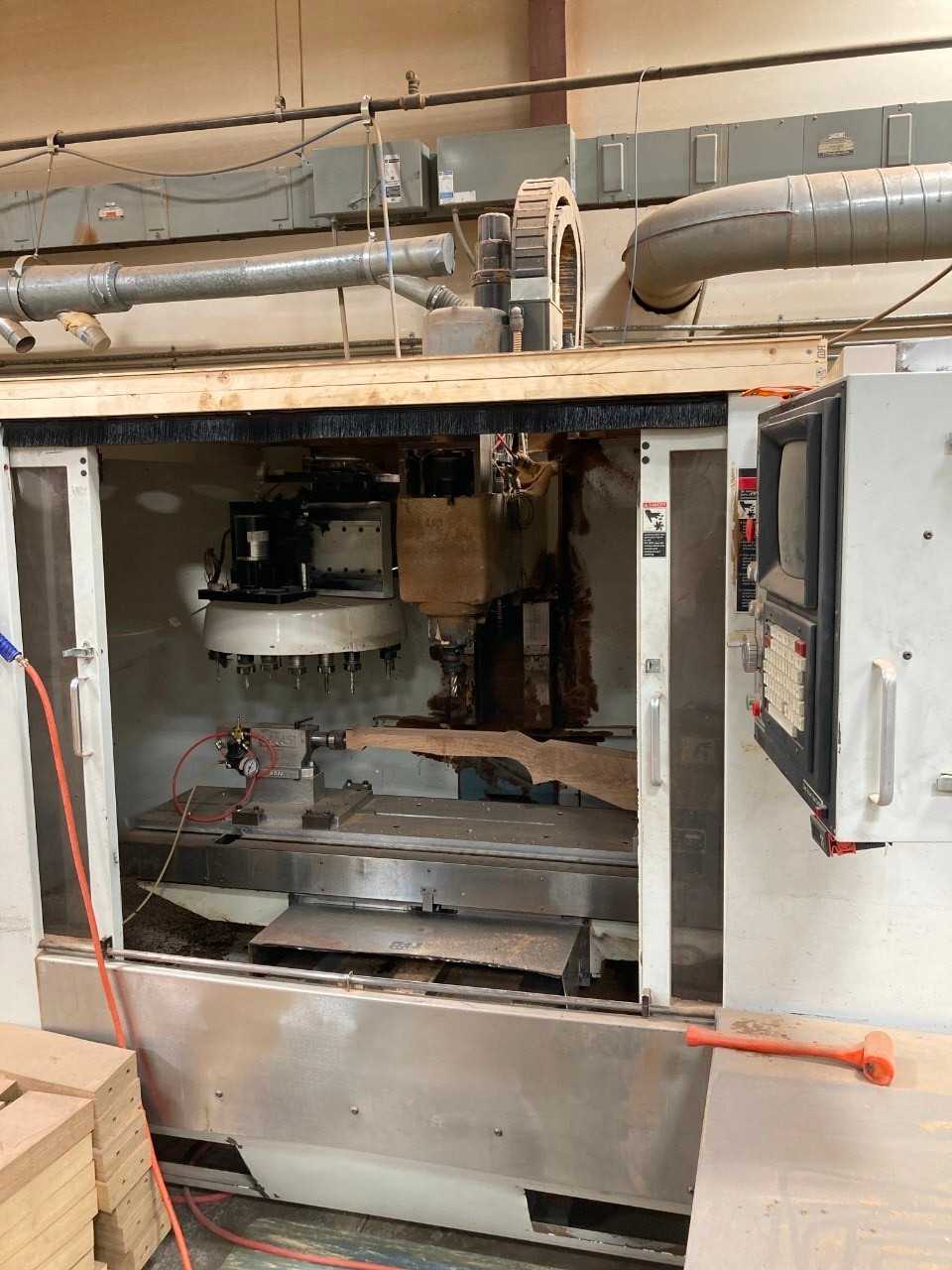 1995 Fadal CNC Machine Center - CNC MACHINING CENTERS