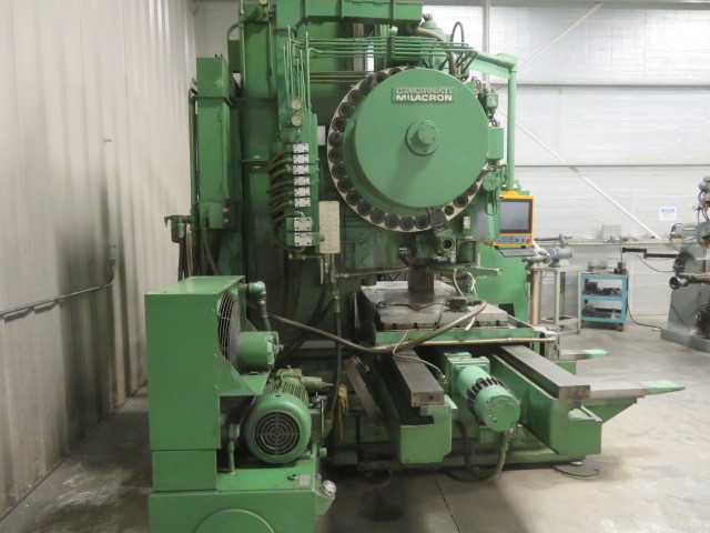 Cincinnati Milacron Model 20 VC 1800 with Richmill 4 th Axis - CNC MACHINING CENTERS