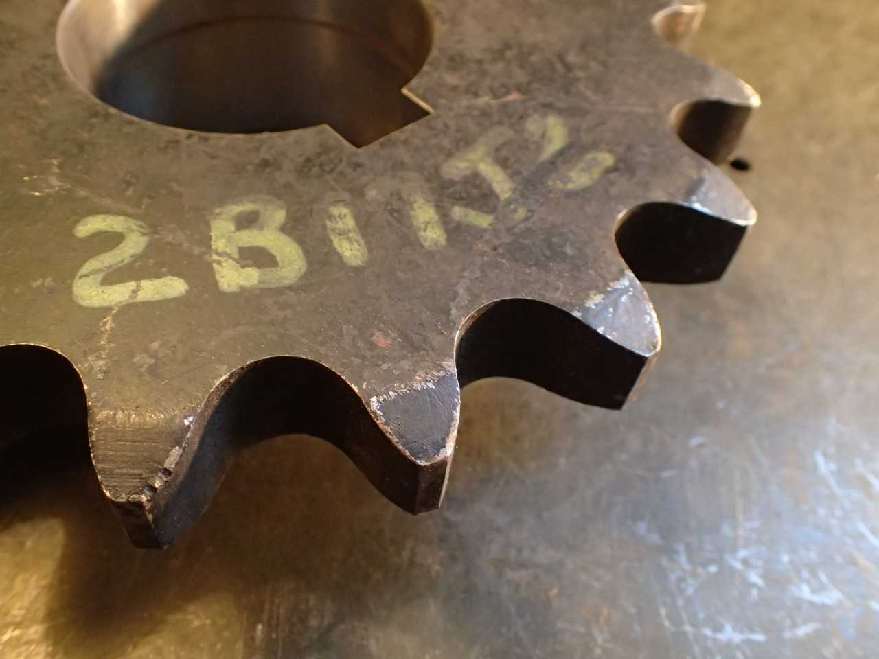 120B17 Chain Sprocket 3-1/8" Keyed Bore, Used in Good Condition - ROLLER CHAIN