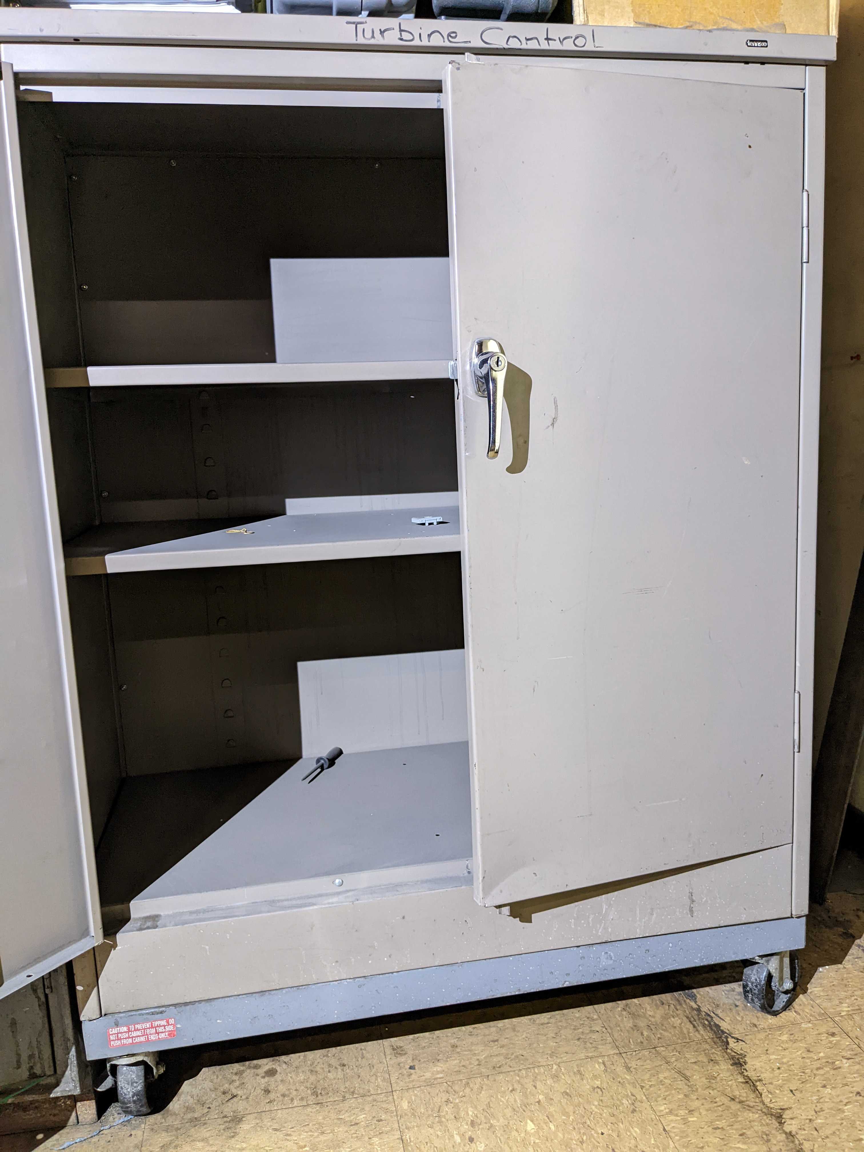 CABINET - TOOL STORAGE