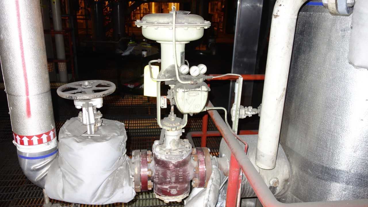 FISHER 657-A 3 IN 300 STAINLESS CONTROL VALVE - CONTROL VALVE