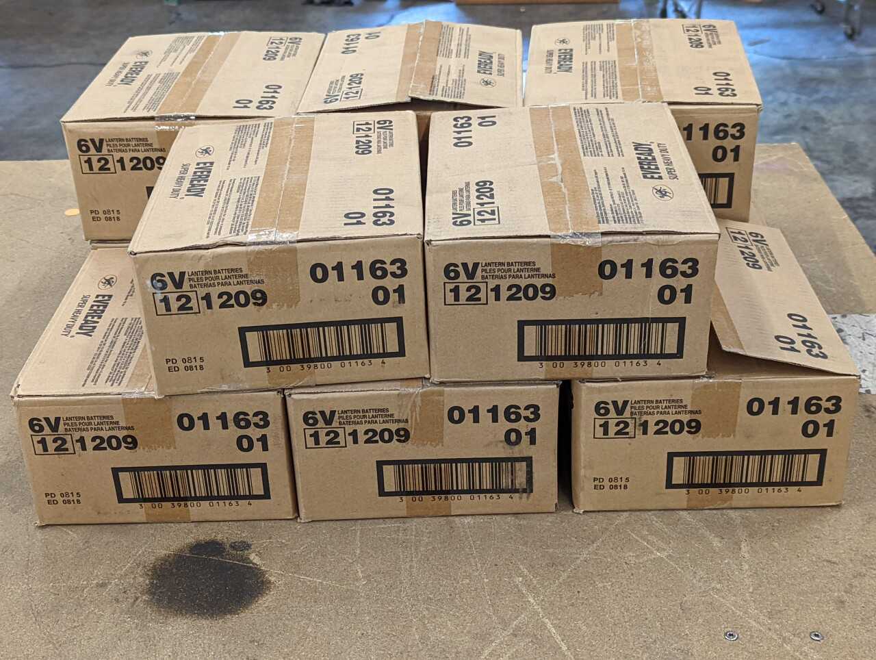 [Eveready - 11 Cases of 12] "1209" 6V Lantern Batteries - INDUSTRIAL PARTS