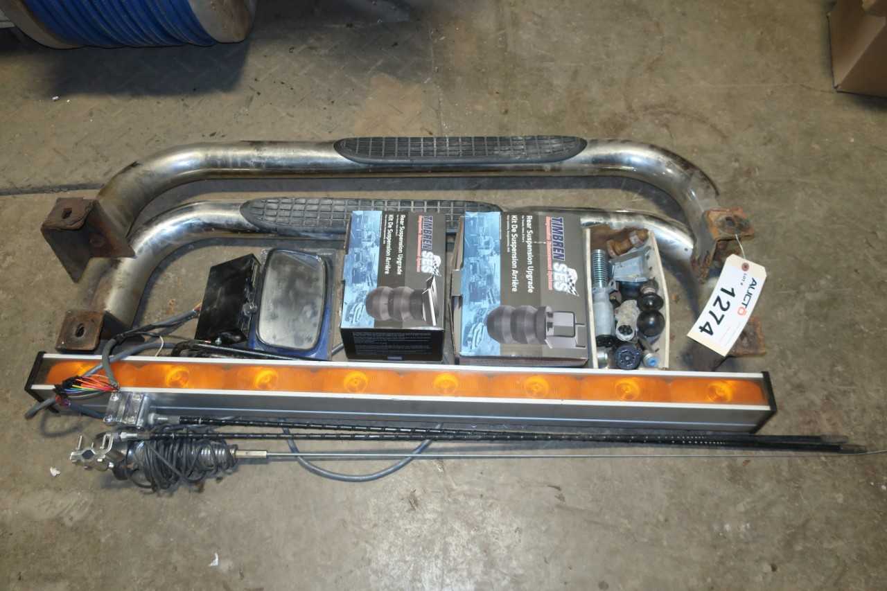 LOT OF ASSORTED TRUCK ACCESSORIES - ELECTRIC POWER TOOLS