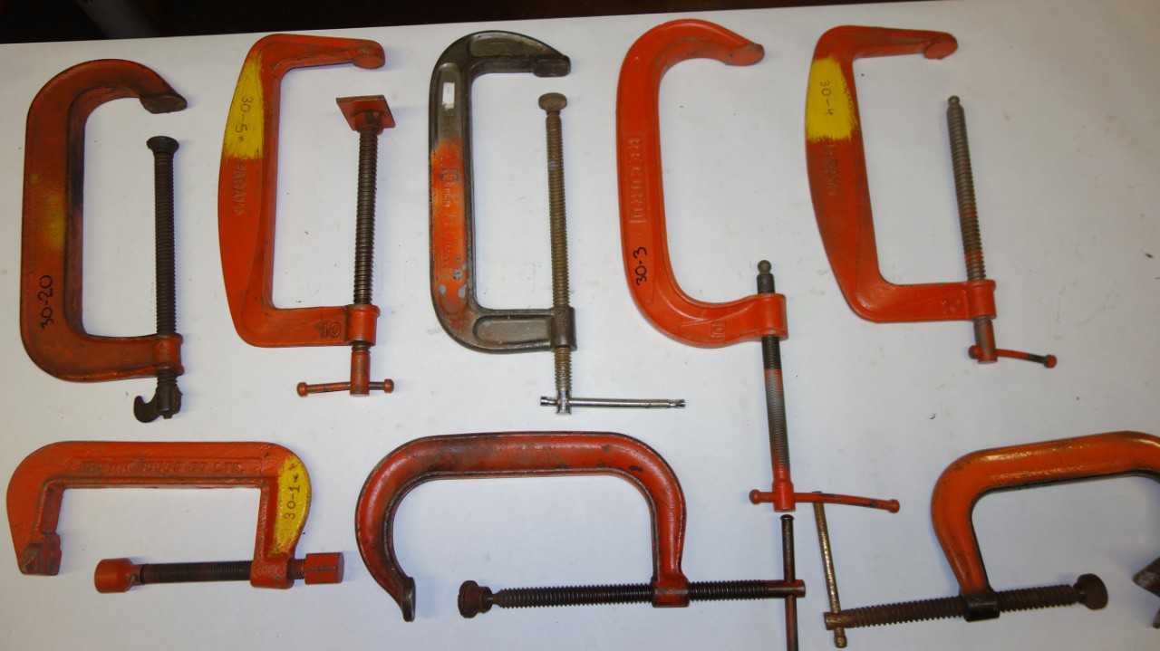 LOT OF 8 ASSORTED C-CLAMPS 6IN-10IN - HAND TOOLS