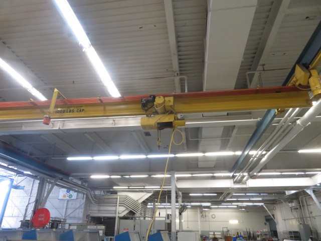 American Monorail of Calif. 1000 Lb. Cap. Crane - MISCELLANEOUS