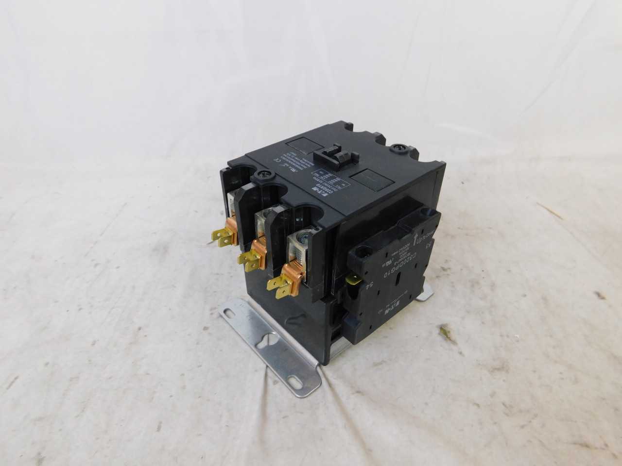 Lot of Qty 17x Eaton C25GNY9 Definite Purpose Contactor Open 3P 90A 600VAC 50/60Hz - CONTACTORS