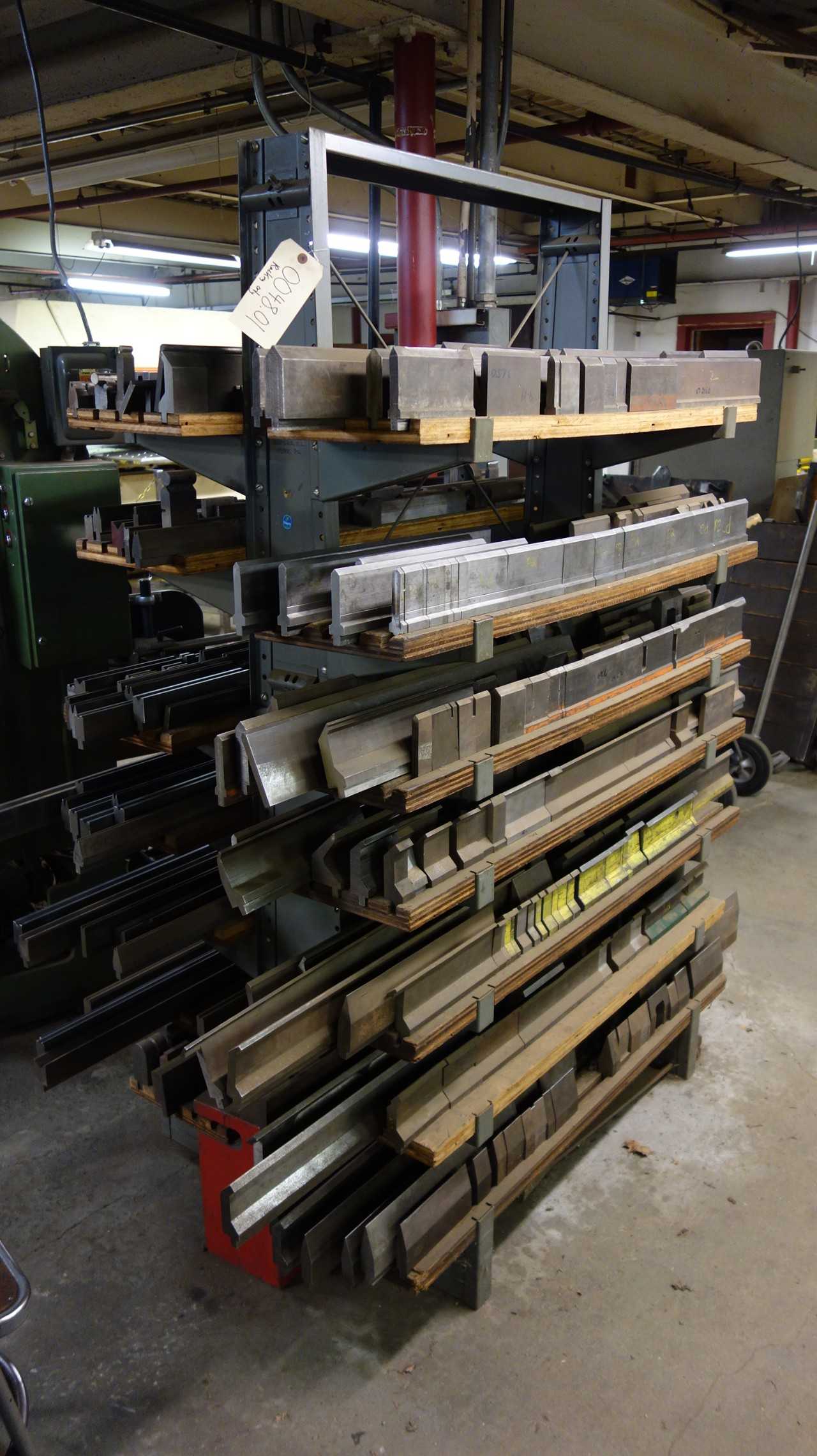 DOUBLE ARMED CANTILEVER RACKING (RACKING ONLY) - PALLET RACKING