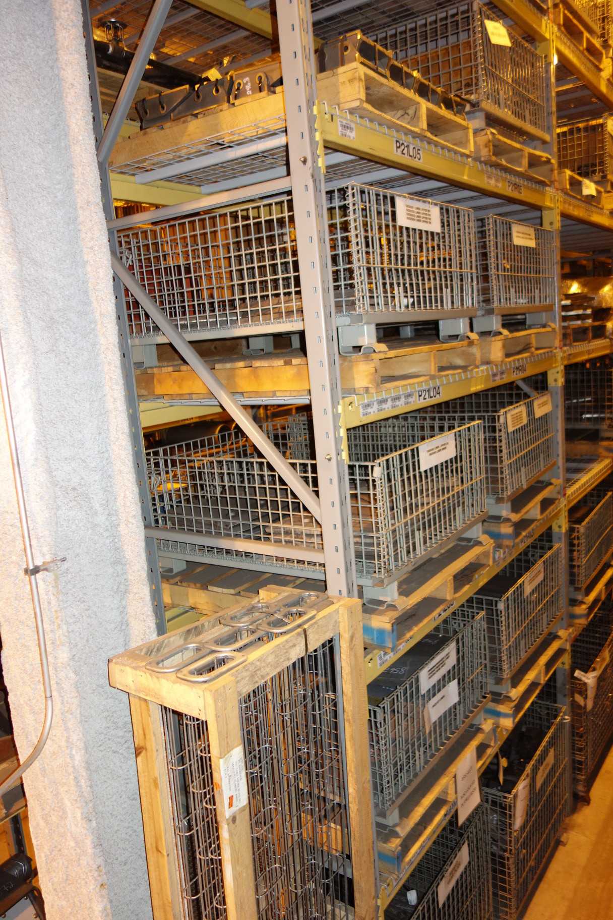 CONTENTS OF 1 UPRIGHT RACKING SECTION, LINERS - INDUSTRIAL PARTS