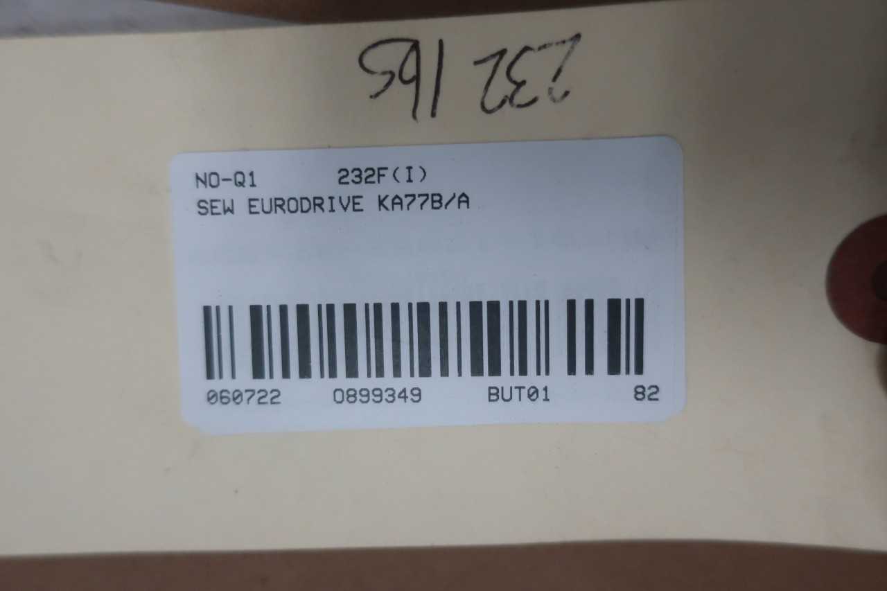 SEW EURODRIVE KA77B DRN100L4/BE5HF/TF/RI 39RPM 3PH 5HP 330/575V-AC GEARMOTOR - ELECTRIC MOTORS