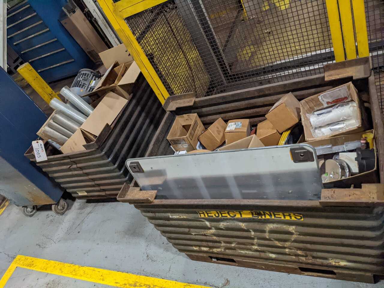 2 CRATE OF ASSORTED MRO, MOTOR, CLAMPS, ACTUATORS, GAUGES, VALVES, FITTINGS, TUBING, PARKER, SIEMENS - VALVES