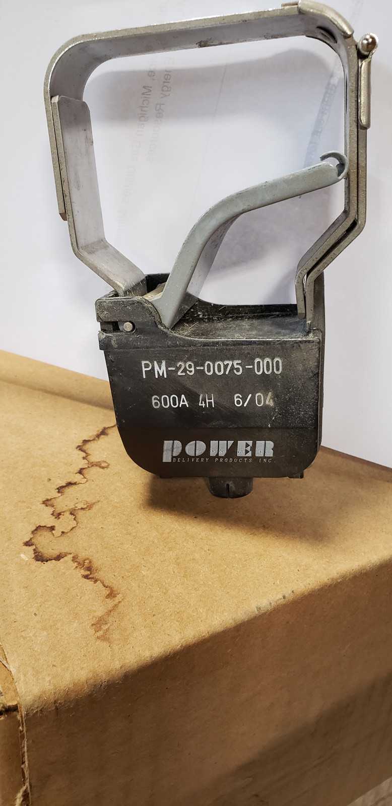 Pallet of Faulted Circuit Indicators - CIRCUIT BREAKERS