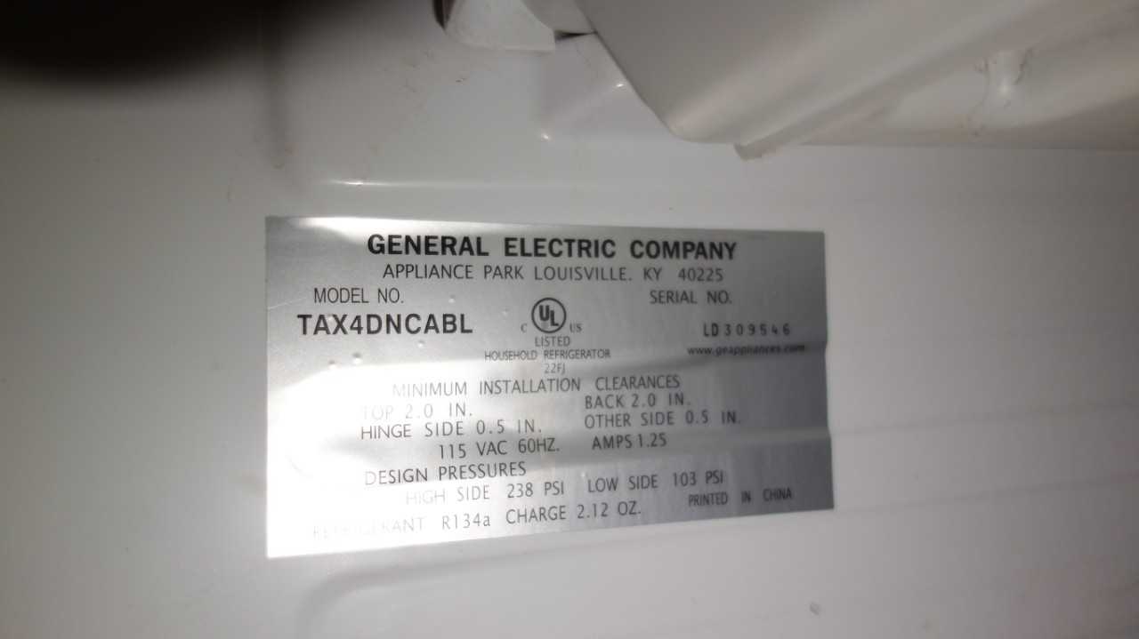 GENERAL ELECTRIC TAX4DNCABL 4.5CU FT HOUSEHOLD REFRIGERATOR