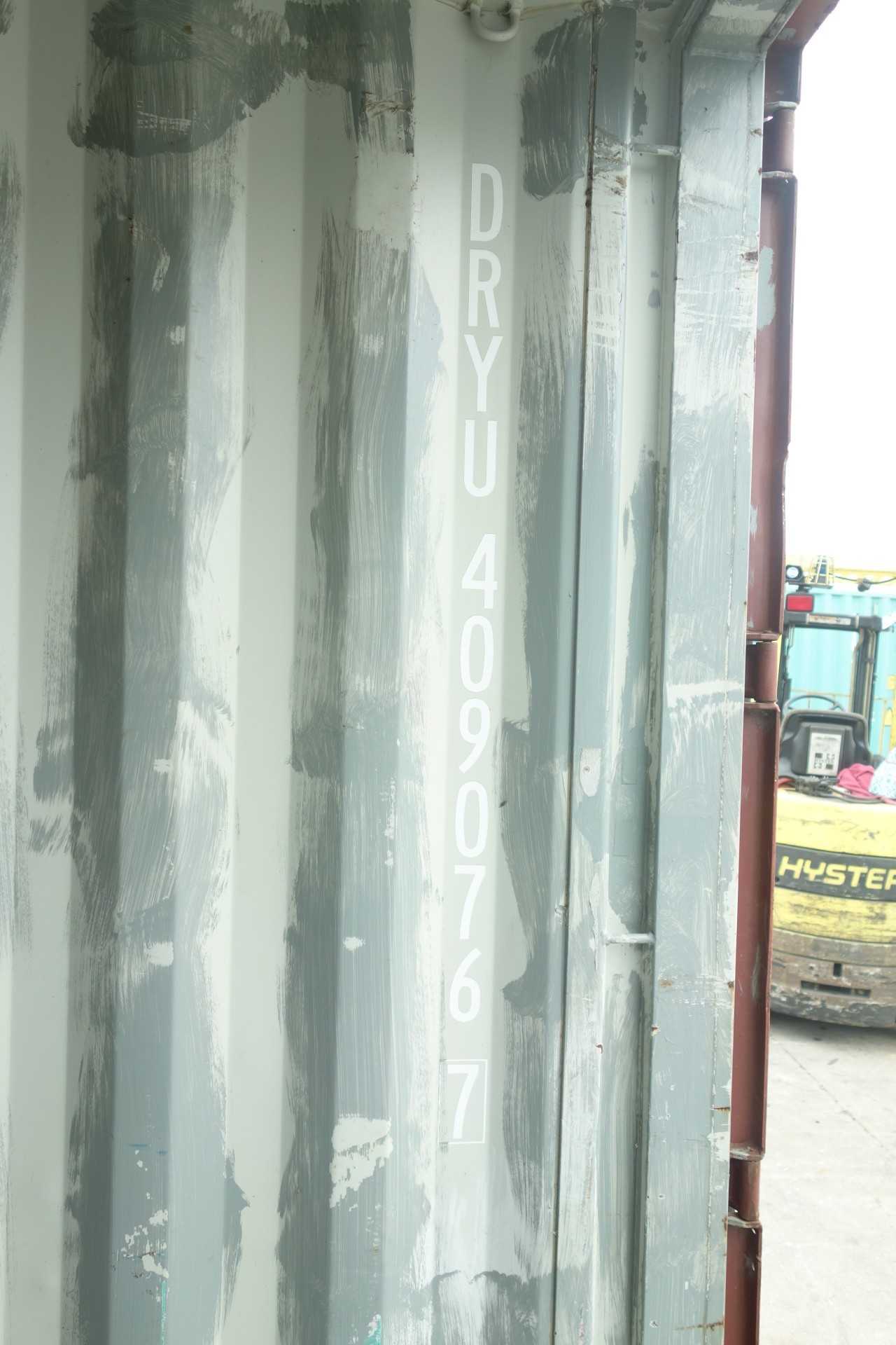 SEACASTLE DRYU4090767 40FT STANDARD CUBE SHIPPING CONTAINER - INDUSTRIAL PARTS