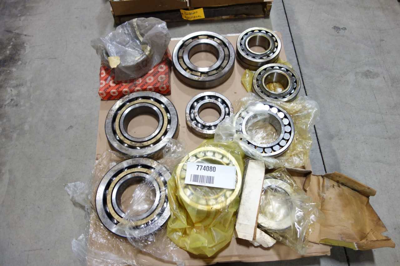 1 PALLET OF ASSORTED BEARINGS - BEARINGS