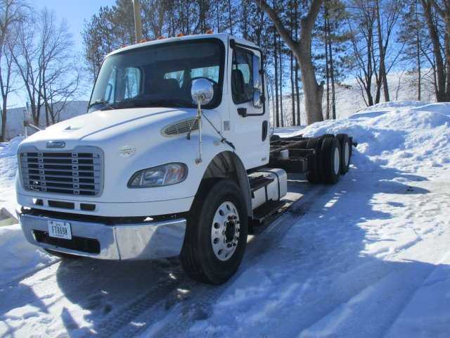 2009 Freightliner M2 Semi-Truck - HYDRO EXCAVATOR TRUCKS