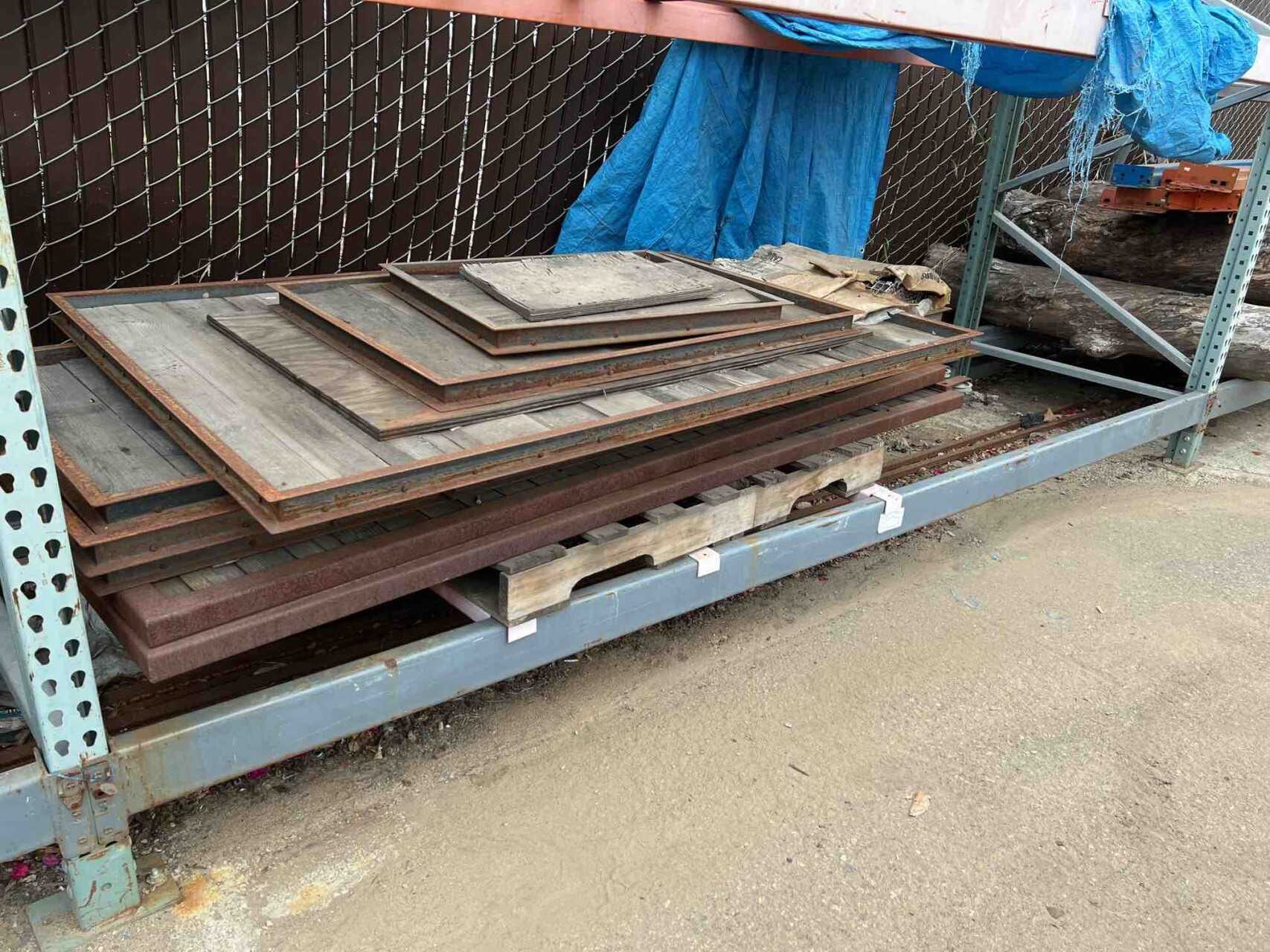 Lot of Wood Doors - MATERIAL HANDLING Lot of Wood Doors - MATERIAL HANDLING