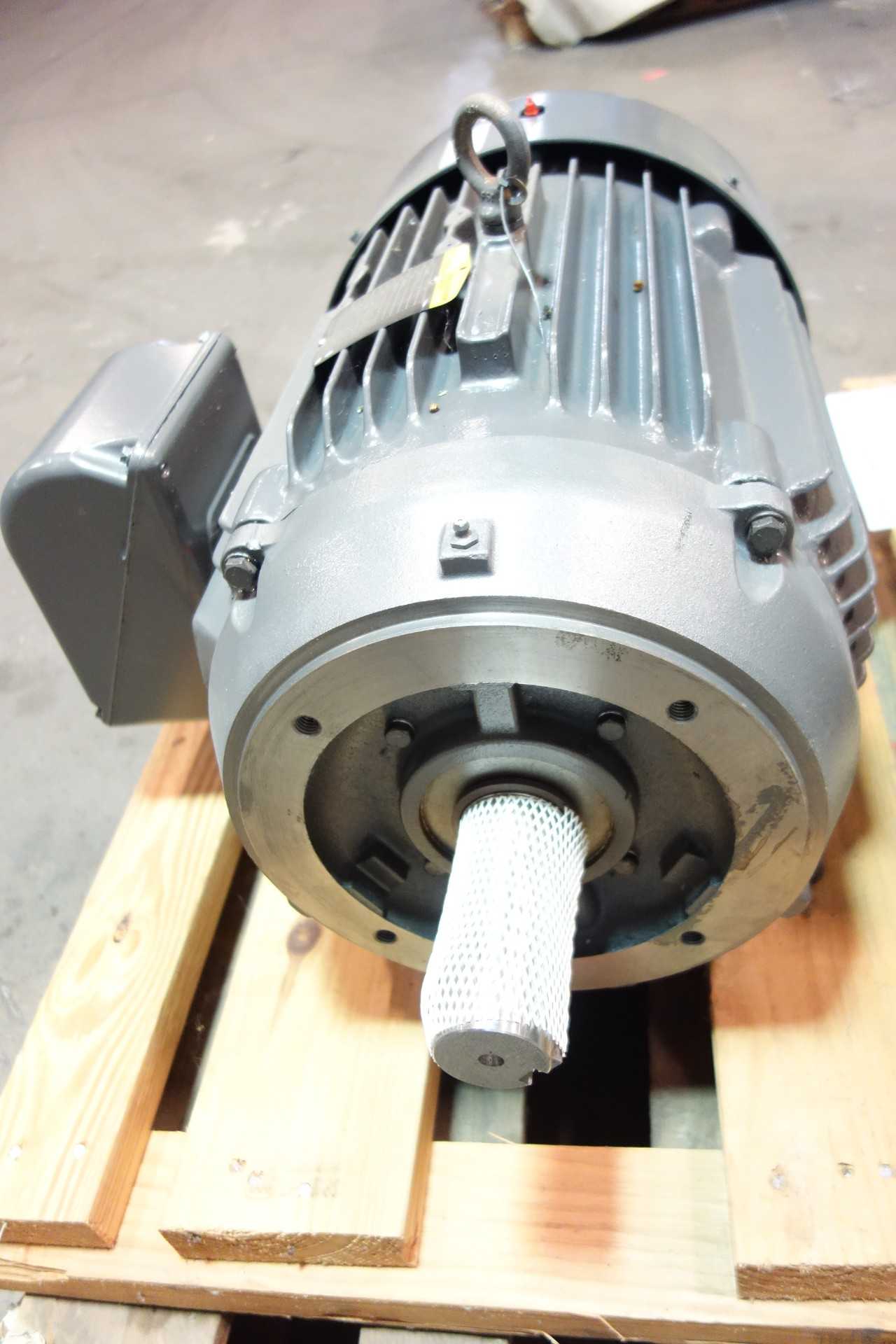 NEW BALDOR ELECTRIC MOTOR - ELECTRIC MOTORS