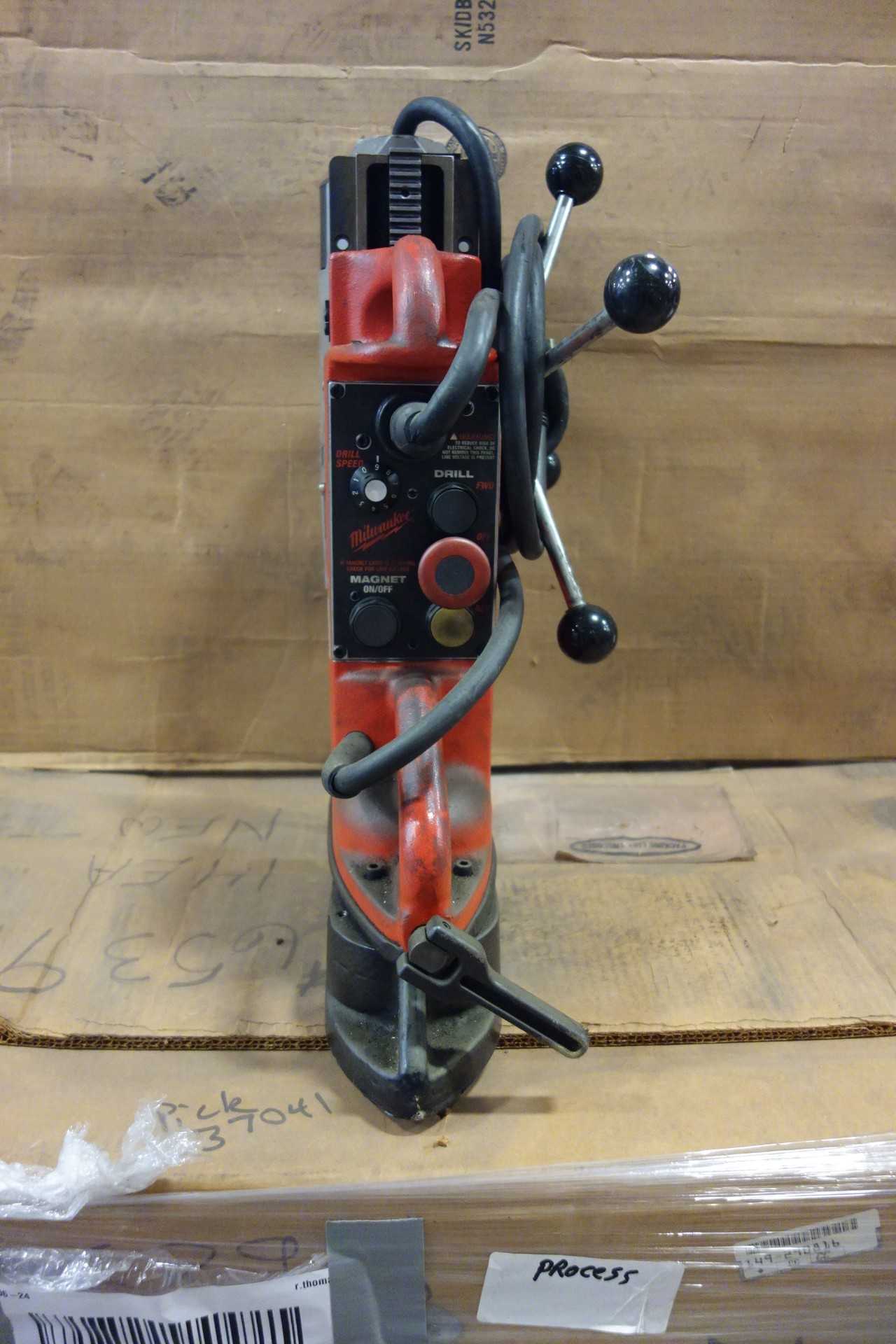 MILWAUKEE ELECTROMAGNETIC DRILL PRESS - UPRIGHT DRILL PRESSES