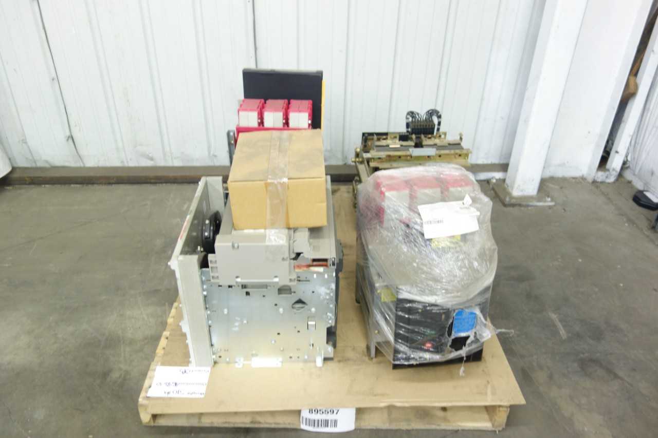 PALLET OF ASSORTED CIRCUIT BREAKERS - CIRCUIT BREAKERS