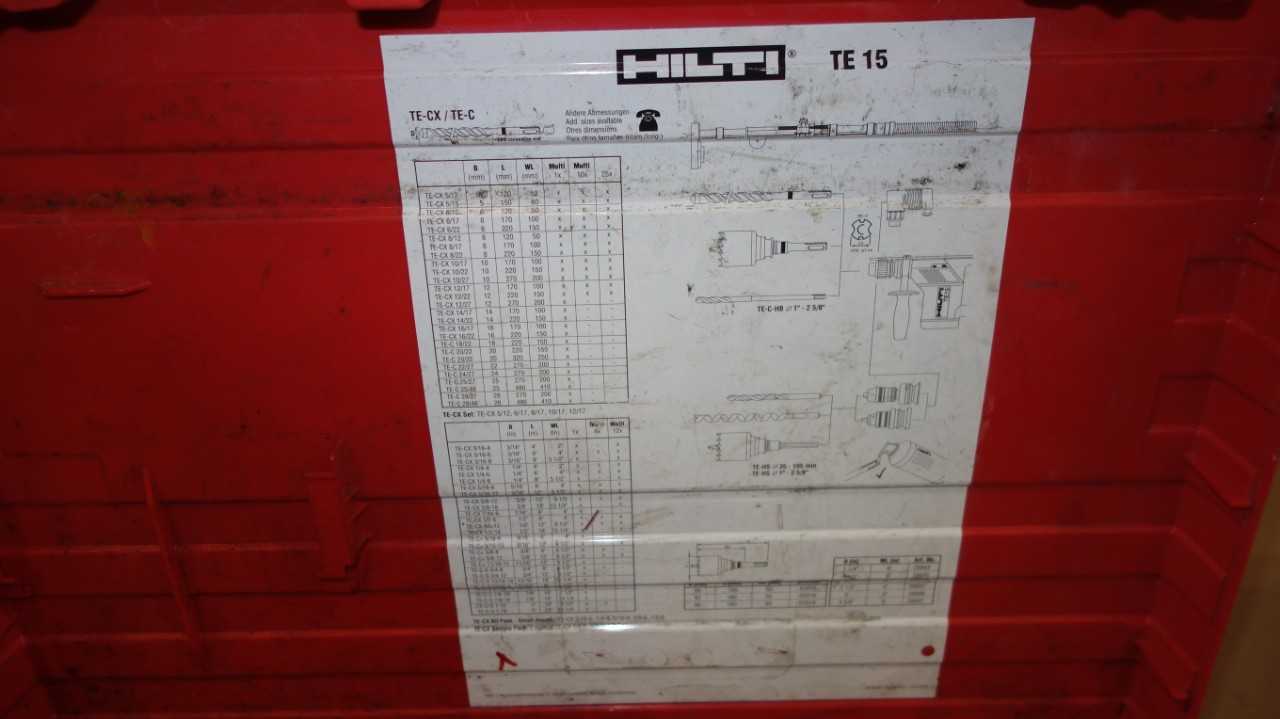 HILTI TE 15 ELECTRIC ROTARY HAMMER DRILL - ELECTRIC POWER TOOLS