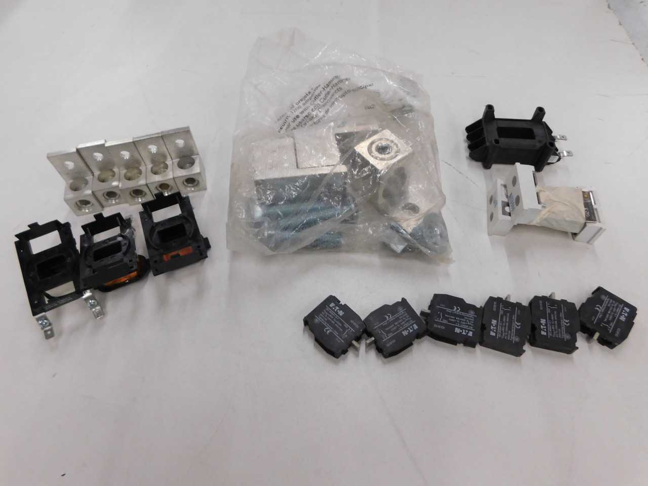 Lot of Quantity 17x Contacts/Coils - INDUSTRIAL PARTS